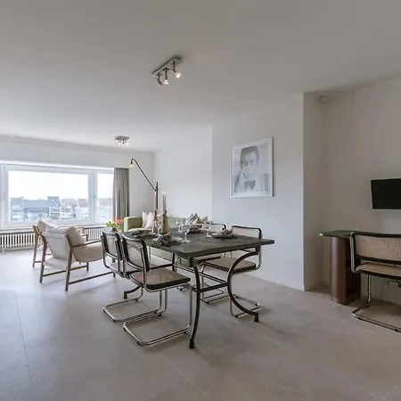 Casiola - Charming Art Deco In *